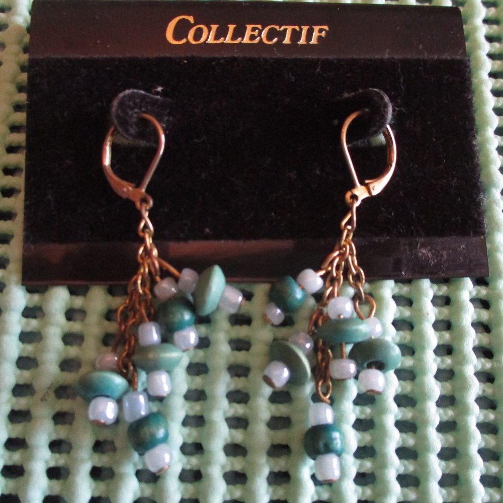 Pr. of Vintage Dangle Pierced Green/White Beaded Earrings
